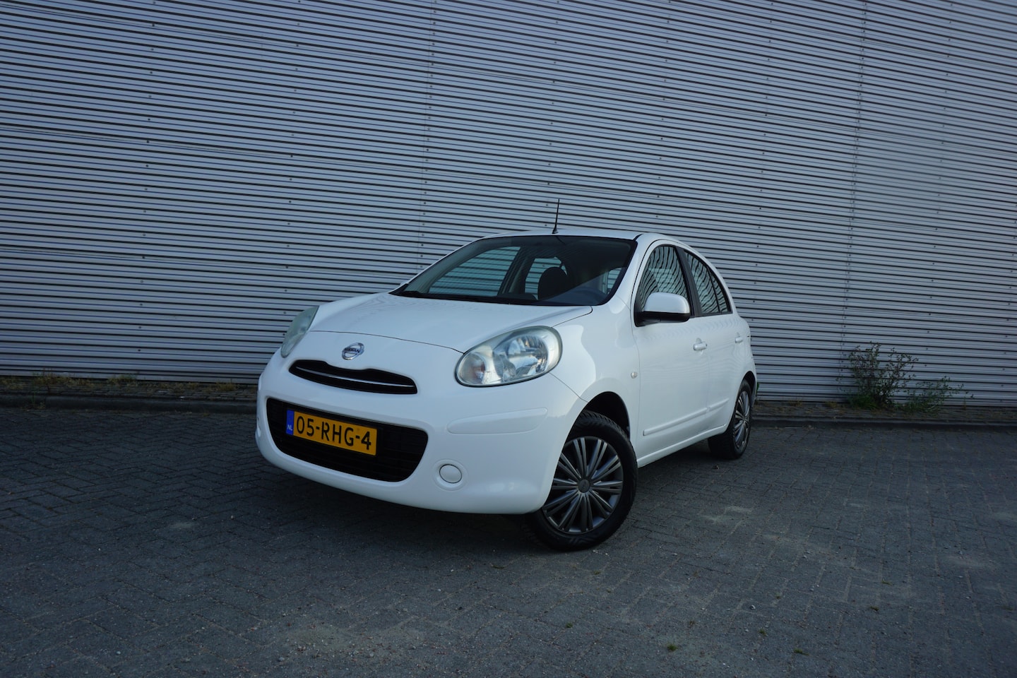 Nissan Micra - 1.2 Acenta Climate / Elektr. ramen / Cruise / NAP - AutoWereld.nl