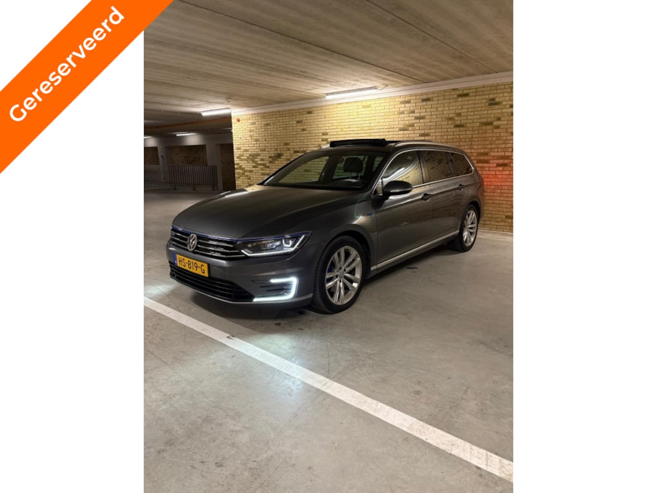 Volkswagen Passat Variant - 1.4 TSI GTE Highline Full Optie PANO - AutoWereld.nl
