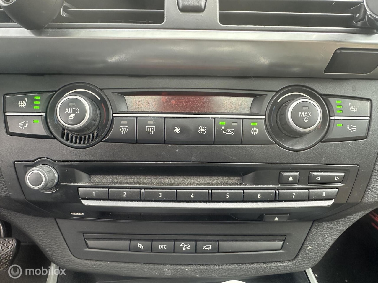 BMW X5 - xDrive30i 3.0 CARPLAY - AutoWereld.nl
