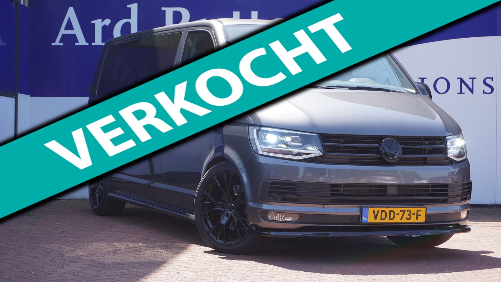 Volkswagen Transporter - 2.0 TDI L2H1 DC Highline MARGE+Led+Navigatie+stoel-verw= OKT -2019+nieuwe voorbanden+nieuw - AutoWereld.nl