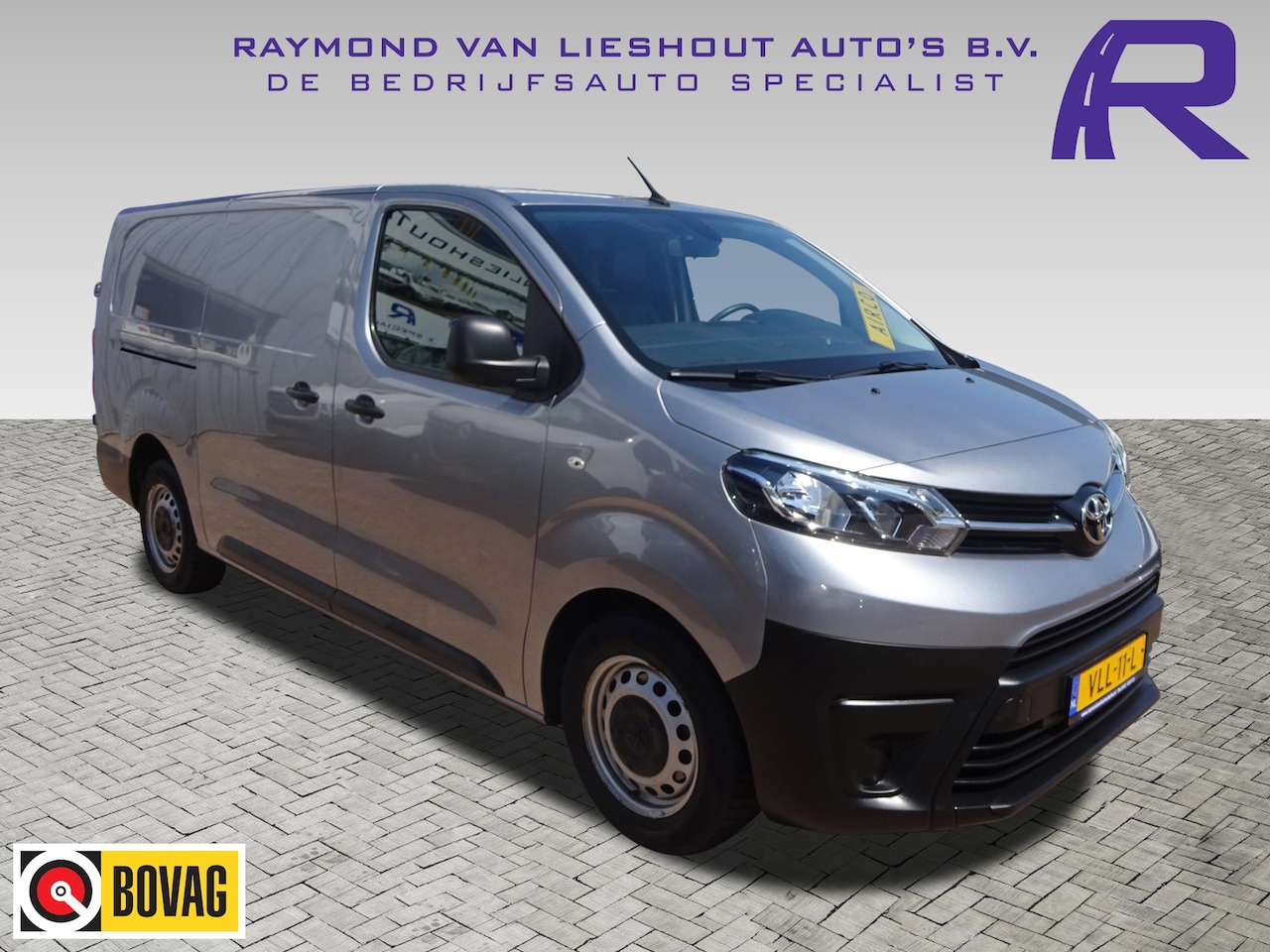 Toyota PROACE Long Worker - 2.0 D-4D Navigator L3 AIRCO NAVIGATIE 3 ZITSPLAATSEN - AutoWereld.nl