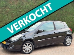 Renault Clio - 1.2 Authentique RIJDGOED/AIRCO/NAVIGATIE/APK