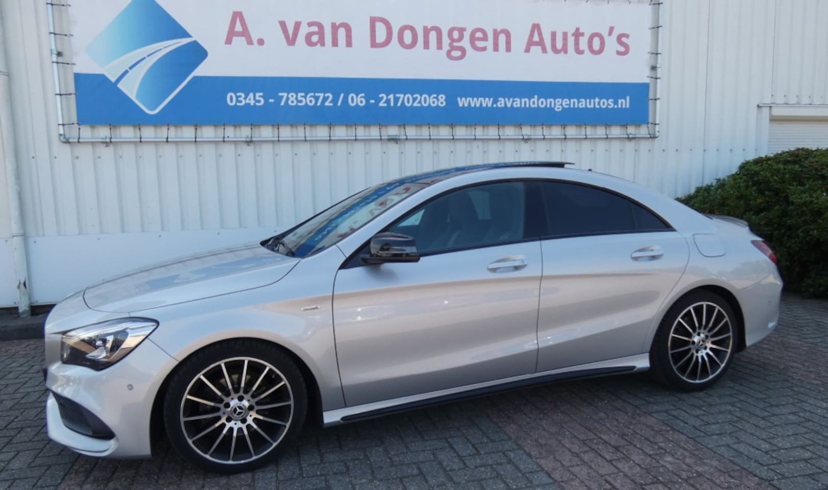 Mercedes-Benz CLA-Klasse - 180 AMG Edition Automaat,Pano,Clima,Camera,Led - AutoWereld.nl