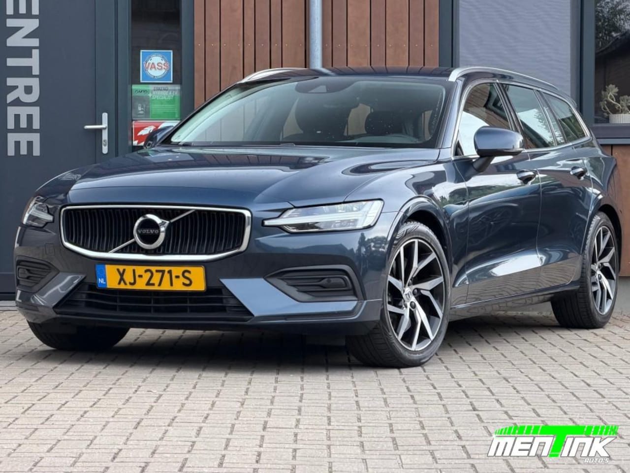 Volvo V60 - 2.0 T5 MOMENTUM Stoelverw. Leder Trekhaak - AutoWereld.nl