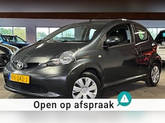Toyota Aygo - 1.0-12V Access|125DKM|NweAPK|Airco|CentrDVG|Scherpeprijs|