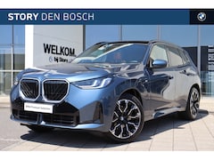 BMW X3 - 30e xDrive M Sport Automaat / Trekhaak / Panoramadak / Sportstoelen / Comfort Access / Har