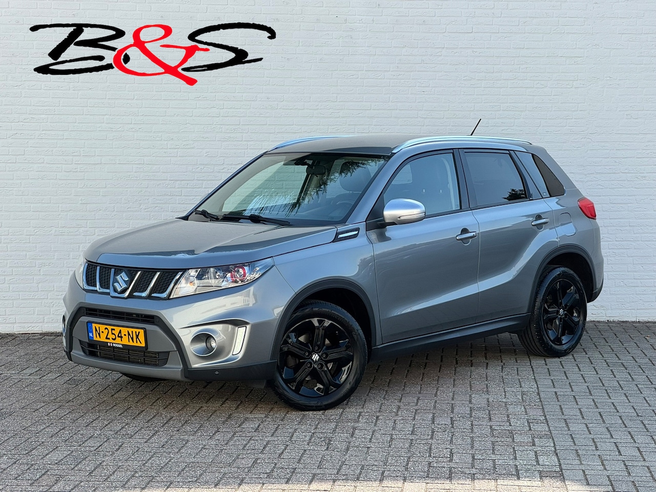 Suzuki Vitara - 1.4 S Allgrip Automaat Trekhaak Camera Carplay Navi Stoelverwarming Adaptive Cruise - AutoWereld.nl