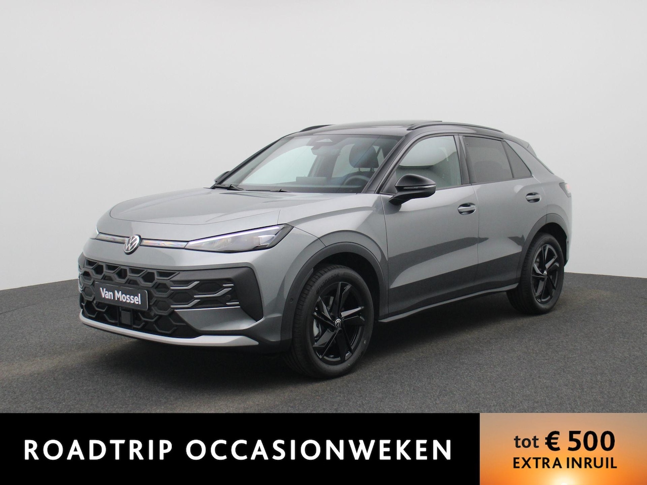 Volkswagen T-Roc - 1.5 eTsi Style First Edition | DEMO | PANORAMADAK | ACHTERUITRIJCAMERA | BLACK STYLE | STO - AutoWereld.nl