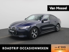 BMW i4 - eDrive40 | Automaat | Apple Carplay | Camera | Parkeersensoren | Harman/Kardon |