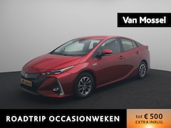 Toyota Prius - 1.8 Plug-in Business Plus | Navi | Achteruitrijcamera + sensoren | Climate control | Head