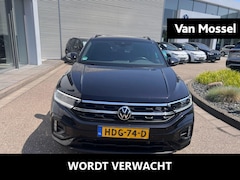 Volkswagen T-Roc - 1.5 TSI R-Line Business | 150 PK | Automaat | Appel Carplay / Android Auto | Adaptief Crui