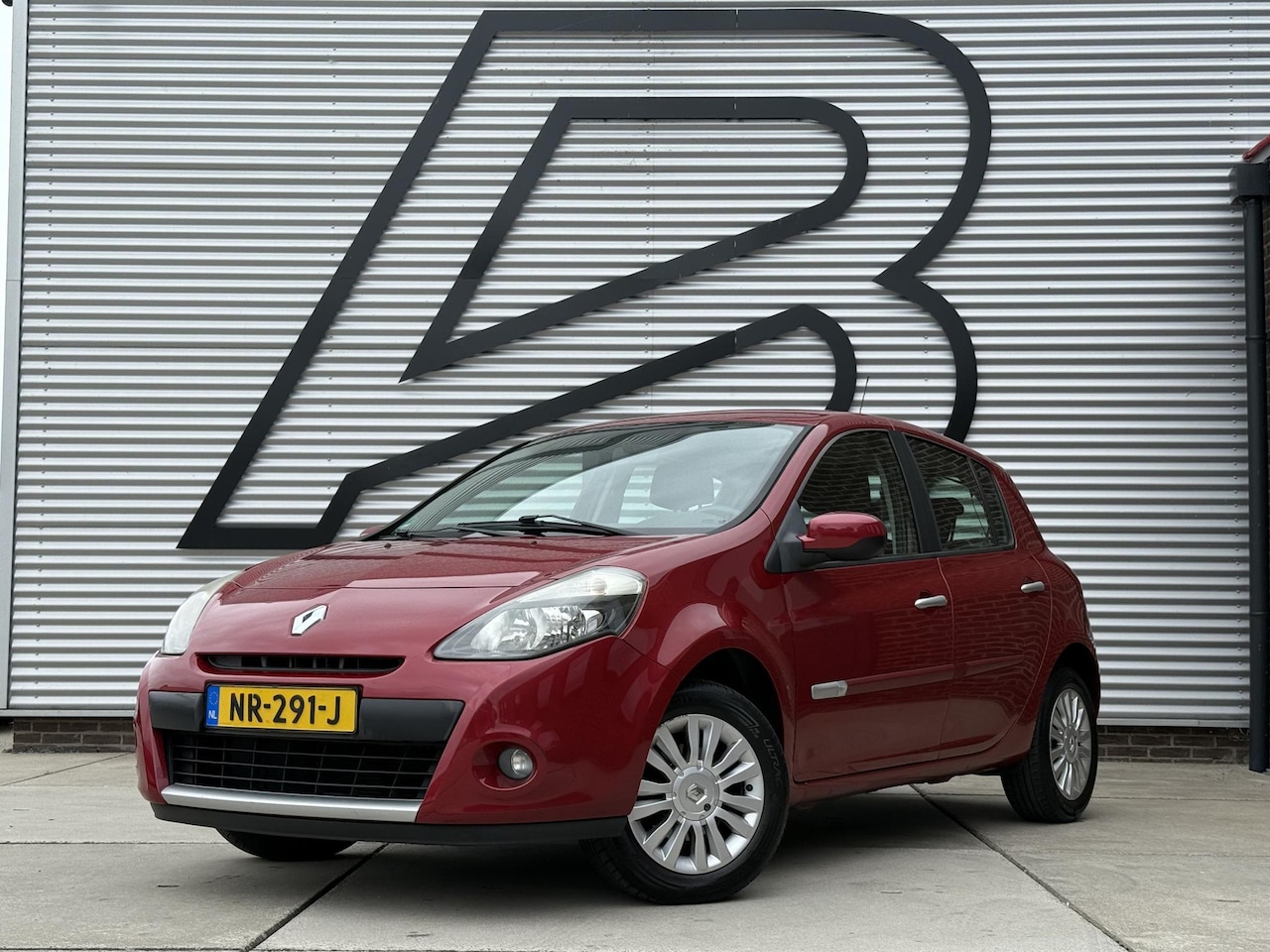 Renault Clio - 1.2 Collection 2e Eigenaar|Airco|Elek Ramen|LM Velgen|D-Riem vv in 2025|Nieuwe APK bij afl - AutoWereld.nl