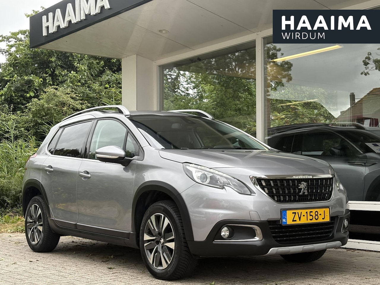 Peugeot 2008 - 1.2T 130pk Allure | Achteruitrijcamera | Climate Control | Nette staat | Apple Carplay/And - AutoWereld.nl
