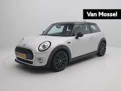 MINI Cooper - 1.5 Serious Business | Automaat | Navigatie | Climate Control | Cruise Control | Led Kopla