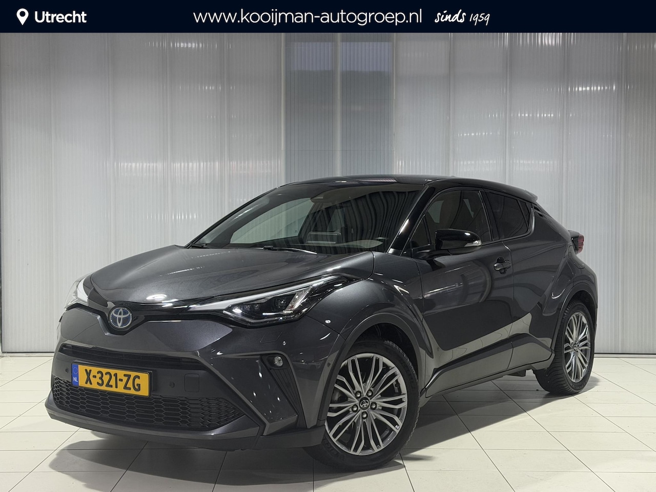 Toyota C-HR - 2.0 Hybrid Executive | Trekhaak met afneembare kogel | All Season banden | Dealer onderhou - AutoWereld.nl