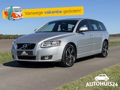 Volvo V50 - 2.0 Business Pro Edition NAVI|LEDER|TREKHAAK|NL-AUTO