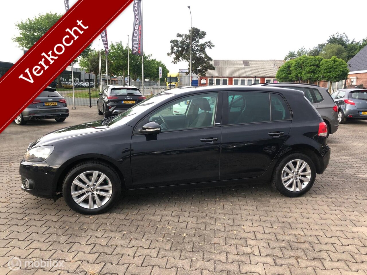 Volkswagen Golf - 1.2 TSI 4.DRS HB STYLE HIGHLINE - AutoWereld.nl