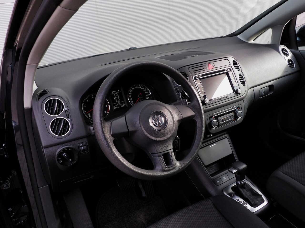 Volkswagen Golf Plus - 1.4 TSI Trendline CLIMA PARKEER S. NAVI AUTOM.