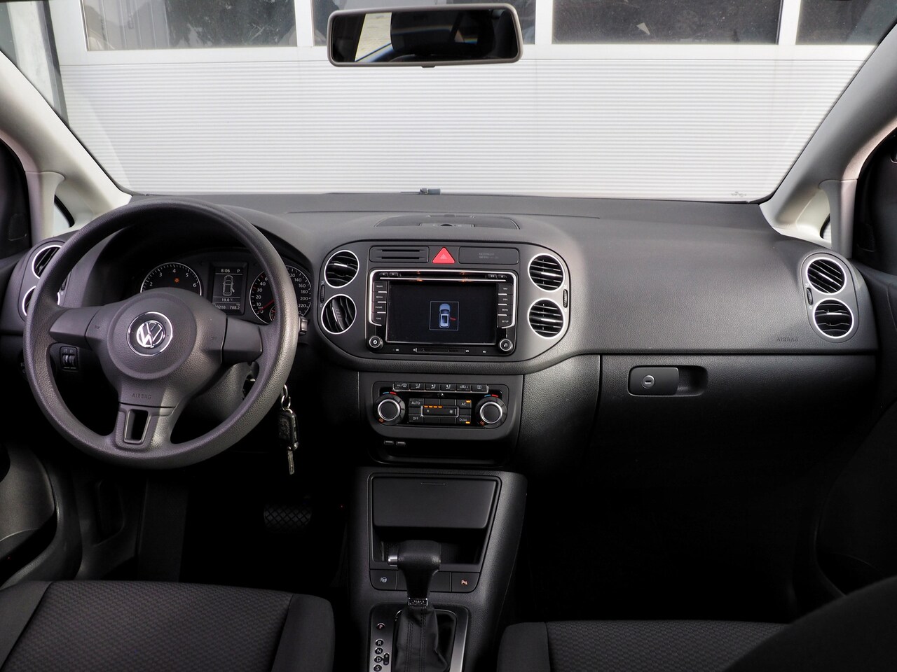 Volkswagen Golf Plus - 1.4 TSI Trendline CLIMA PARKEER S. NAVI AUTOM.