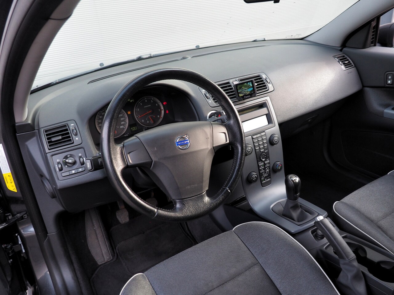 Volvo C30 - 1.8 Kinetic AIRCO TREKH. LM VELGEN