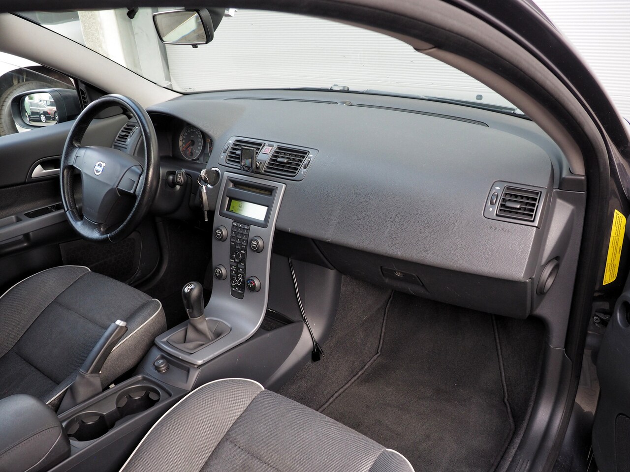 Volvo C30 - 1.8 Kinetic AIRCO TREKH. LM VELGEN