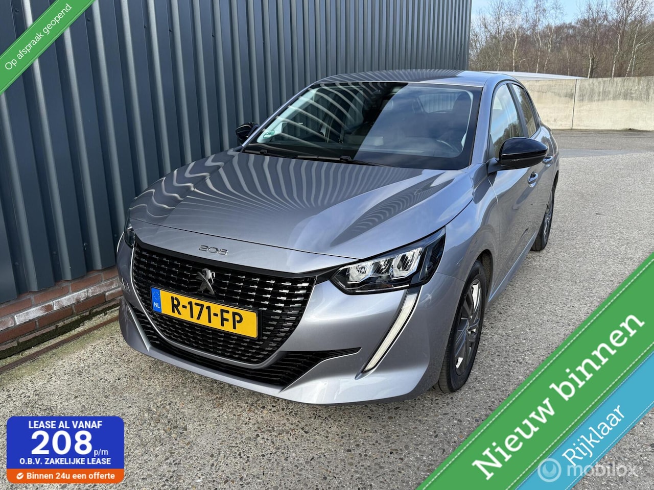Peugeot 208 - 1.2 PureTech Allure Pack CARPLAY/DEALER OH/LAGE KM-STAND - AutoWereld.nl