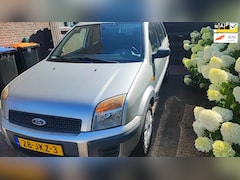Ford Fusion - 1.4-16V Cool & Sound