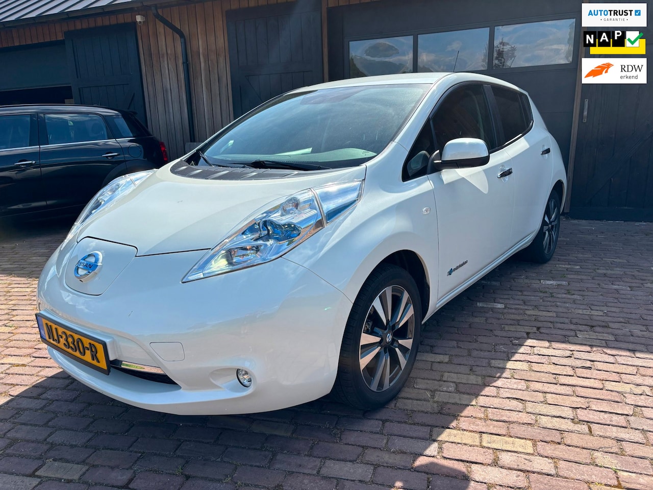 Nissan LEAF - Tekna 30 kWh - AutoWereld.nl