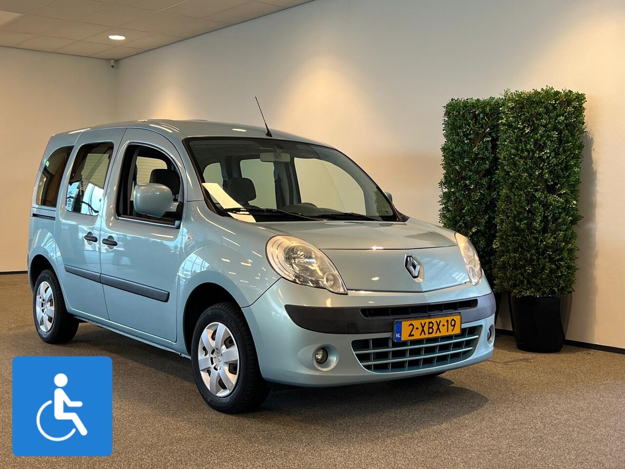 Renault Kangoo - Rolstoelauto 3+1 - AutoWereld.nl