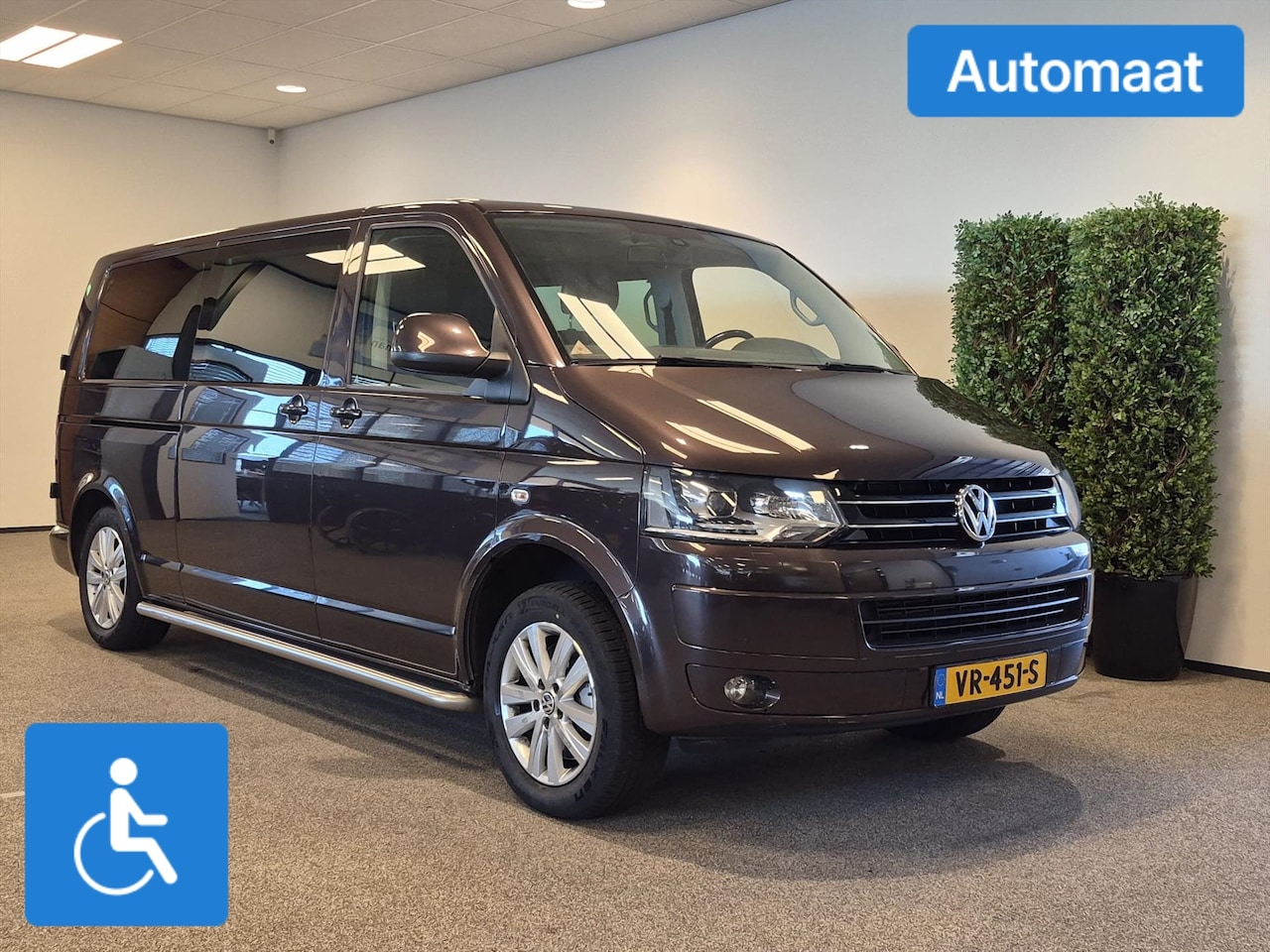 Volkswagen Transporter Caravelle - L2H1 Rolstoelbus Automaat 3+1 (2x zijschuifdeur) - AutoWereld.nl