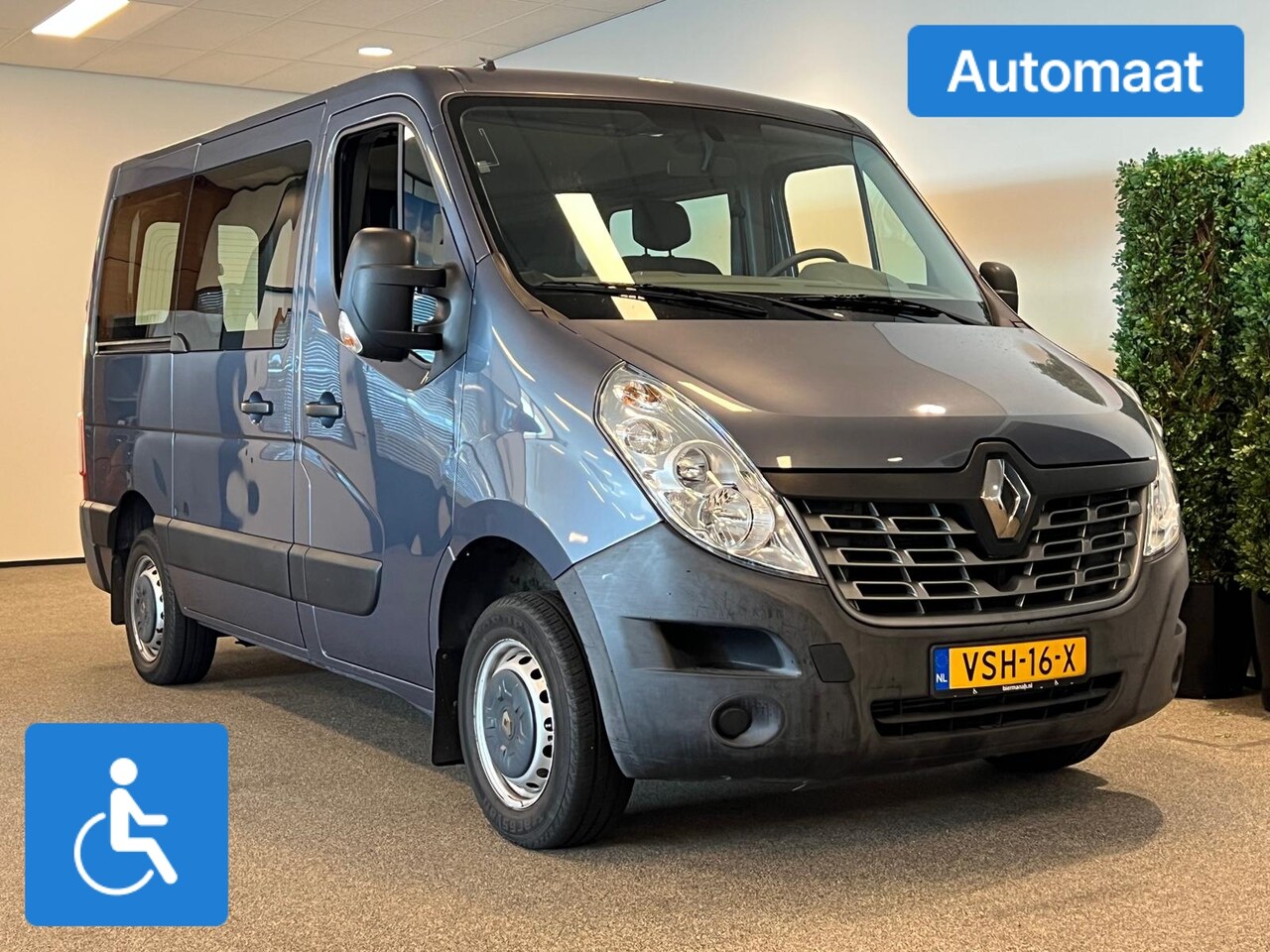 Renault Master - L1H1 Rolstoelbus Automaat - AutoWereld.nl