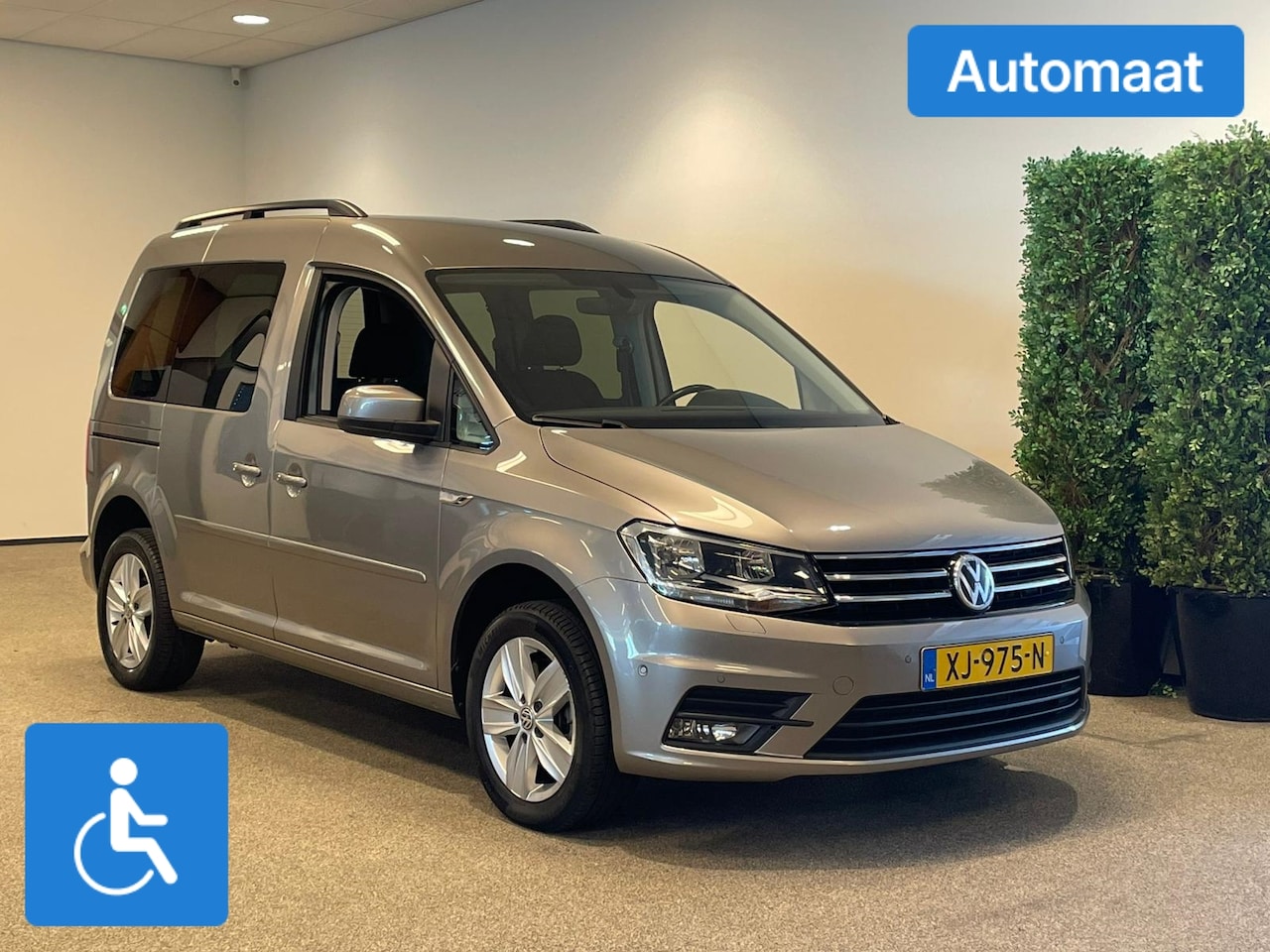 Volkswagen Caddy - Rolstoelauto Automaat 3+1 of 5+0 - AutoWereld.nl