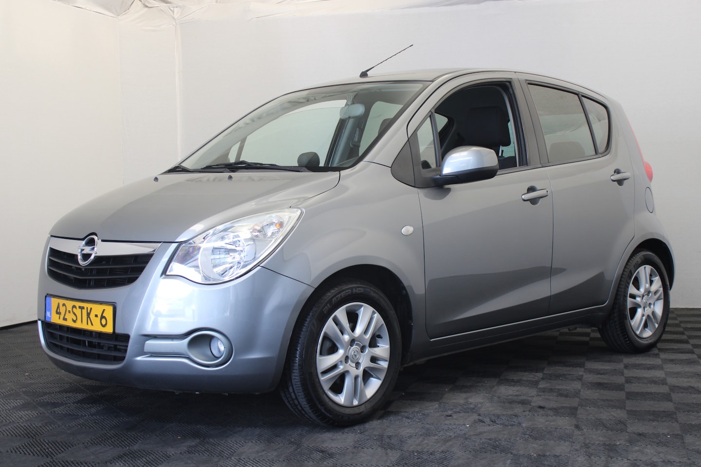Opel Agila - 1.0 Edition 1.0 Edition - AutoWereld.nl