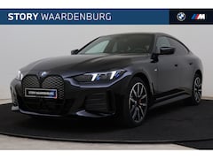 BMW i4 - eDrive40 M Sport / Achteruitrijcamera / Active Cruise Control / Comfort Access / Stuurverw