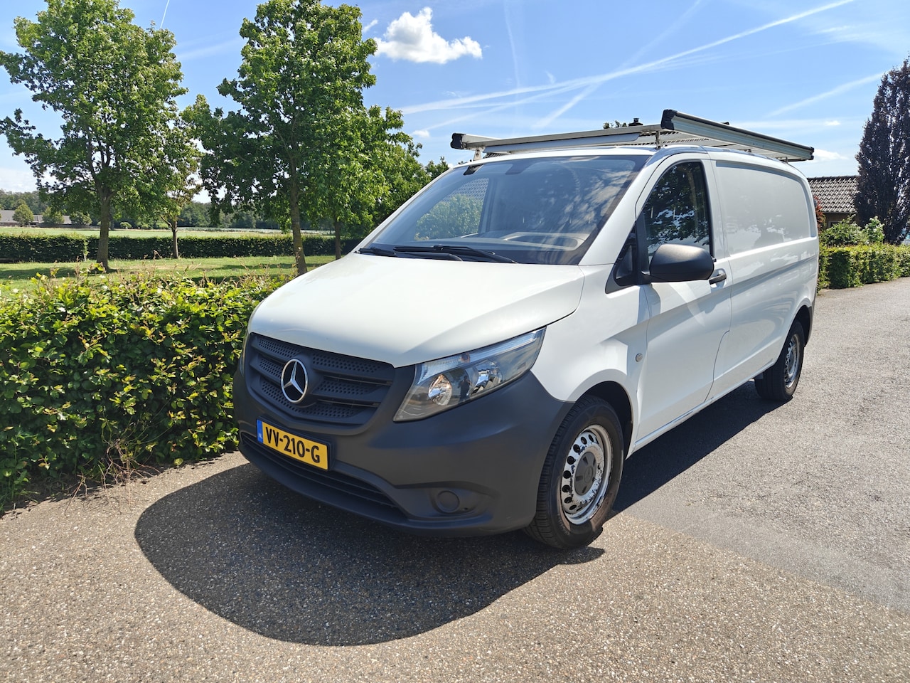 Mercedes-Benz Vito - 111 CDI BJ 2016 - AutoWereld.nl