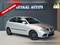SEAT Ibiza - 1.6-16V Freestyle | AIRCO | TREKHAAK | CRUISE | ELEK. RAMEN | NAP | APK