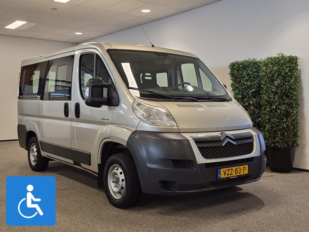 Citroën Jumper - L1H1 Rolstoelbus - Rolstoel voorin - AutoWereld.nl