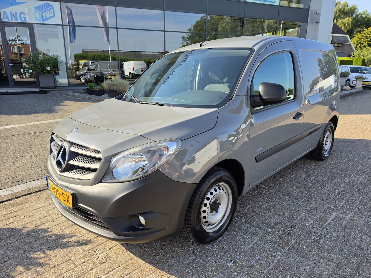 Mercedes-Benz Citan - 109 CDI BlueEFFICIENCY * Euro 6 * Airco * Cruise * - AutoWereld.nl