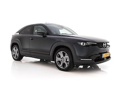 Mazda MX-30 - e-SkyActiv 145 Luxury 36 kWh (INCL-BTW) *PANO | HEAD-UP | ADAPTIVE-CRUISE | BLIND-SPOT | F