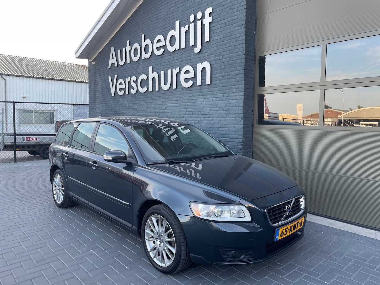 Volvo V50 - 1.8 Sport trekhaak navi cruise control - AutoWereld.nl