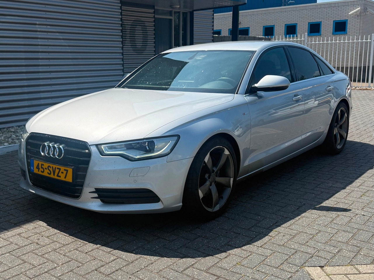Audi A6 Limousine - 2.0 TDI Pro Line Plus - AutoWereld.nl
