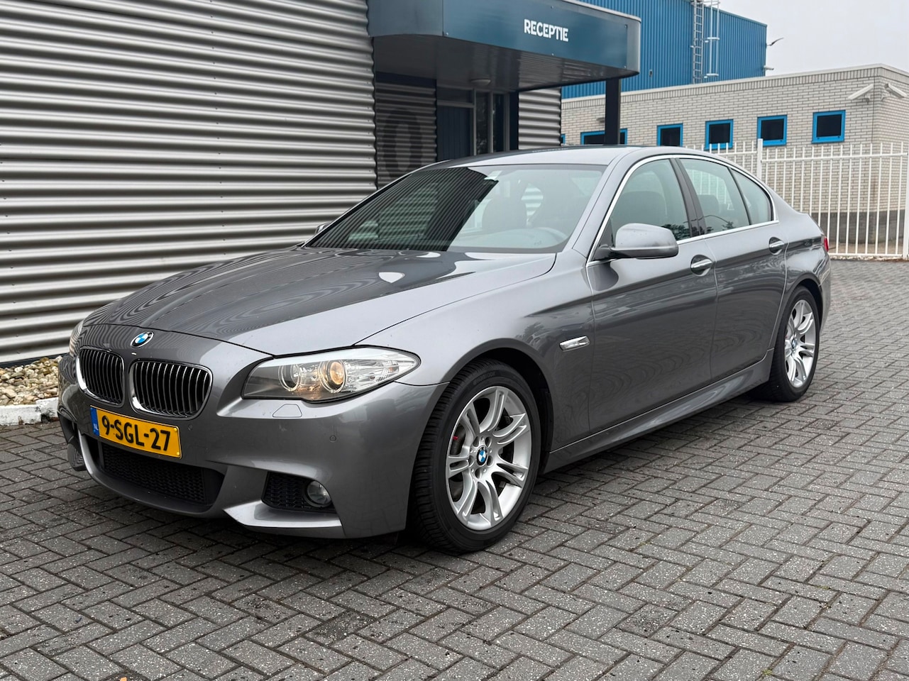 BMW 5-serie - 520i 520i - AutoWereld.nl