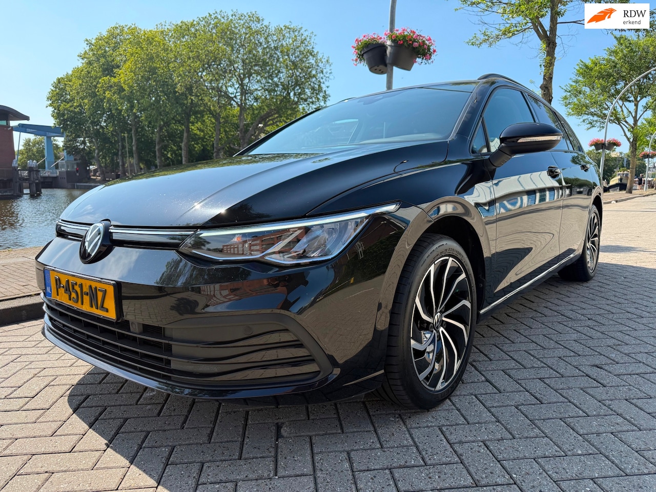Volkswagen Golf Variant - 1.0 eTSI Life Business_Massage_stoel_NETTE AUTO - AutoWereld.nl