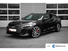 Audi A5 Avant - e-hybrid 367pk Quattro S edition Competition | Panoramadak | Trekhaak | S-Sportstoel | Pas