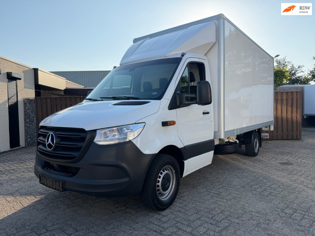 Mercedes-Benz Sprinter - 317 1.9 CDI L3 RWD BAKWAGEN / LAADKLEP 750 KG / 800 KG LAADVERMOGEN - AutoWereld.nl