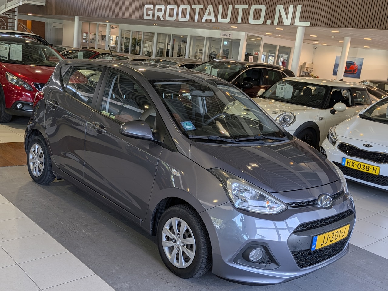 Hyundai i10 - 1.0i i-Motion Comfort Fietsendrager, Airco, Cruise Control, Stuurbekrachtiging - AutoWereld.nl