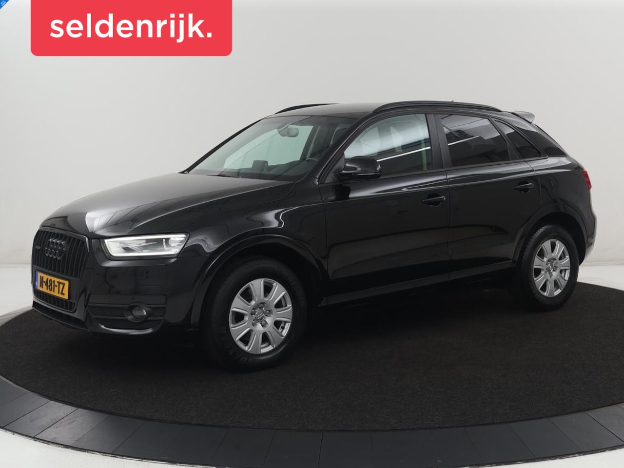 Audi Q3 - 2.0 TFSI quattro S Edition | Trekhaak | Bi-Xenon | Stoelverwarming | | Trekhaak | Bi-Xenon - AutoWereld.nl