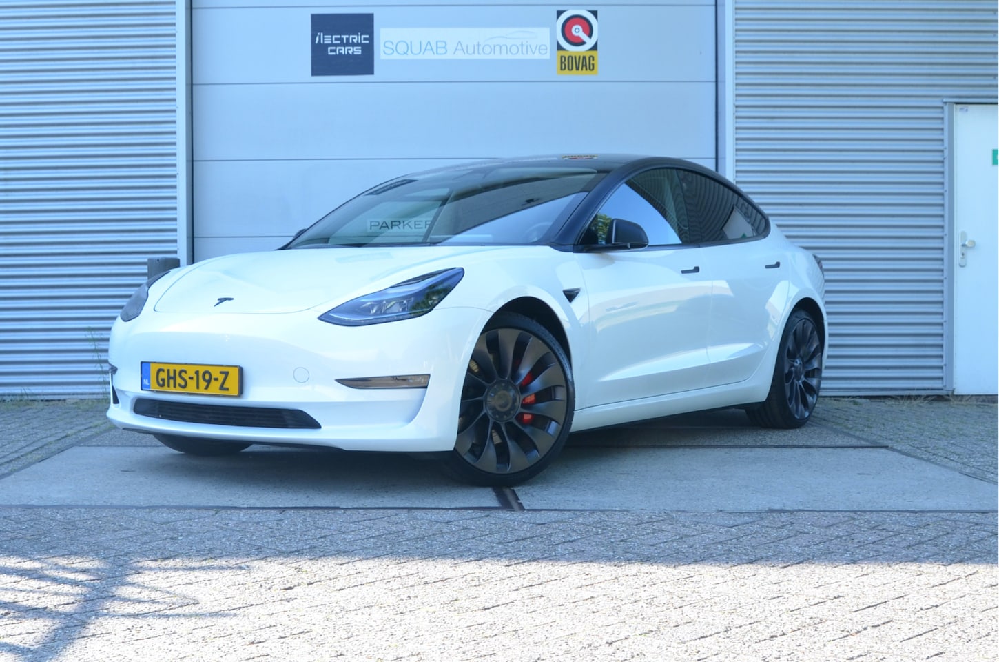 Tesla Model 3 - Performance AWD 75 kWh AutoPilot3.0 Ryzen - AutoWereld.nl
