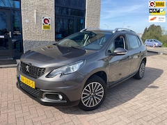 Peugeot 2008 - 1.2 PureTech-CARPLAY-PANODAK-Trekhaak