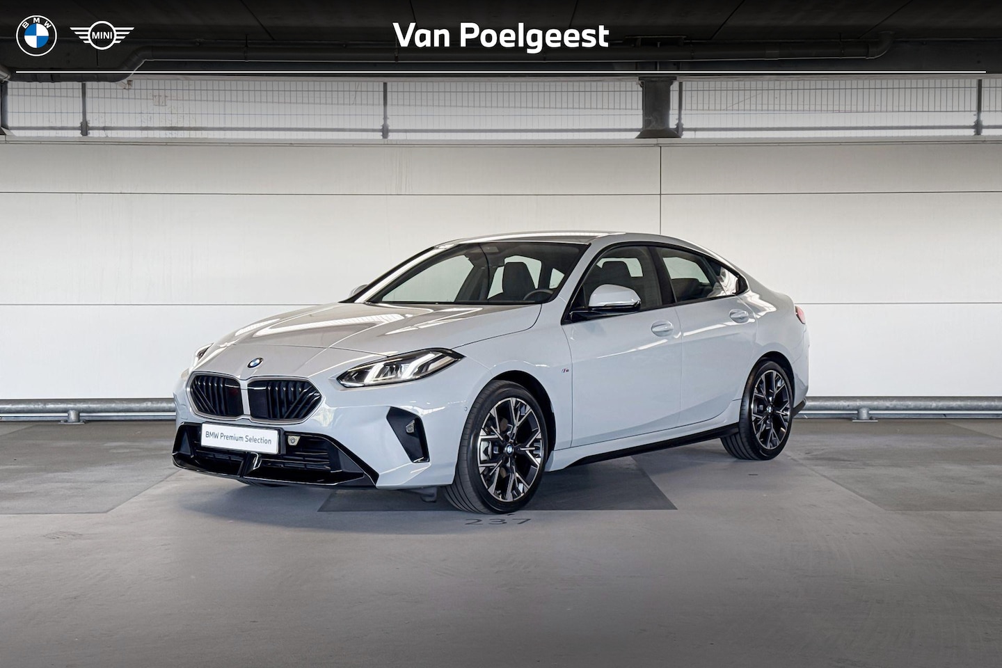BMW 2-serie Gran Coupé - 220 220 - AutoWereld.nl